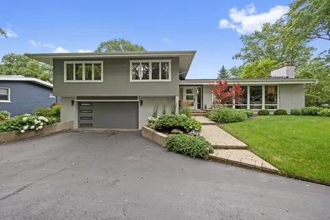 Exterior - 711 Elder Ct, Glencoe, IL 60022 photo 1 of 6