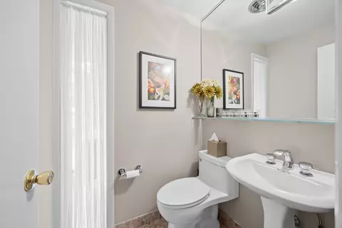 Bath - 711 Elder Ct, Glencoe, IL 60022 photo 1 of 5
