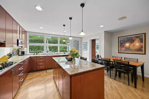 Kitchen - 711 Elder Ct, Glencoe, IL 60022 photo 3 of 6