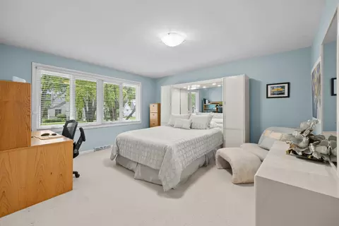 Bedroom - 711 Elder Ct, Glencoe, IL 60022 photo 5 of 7