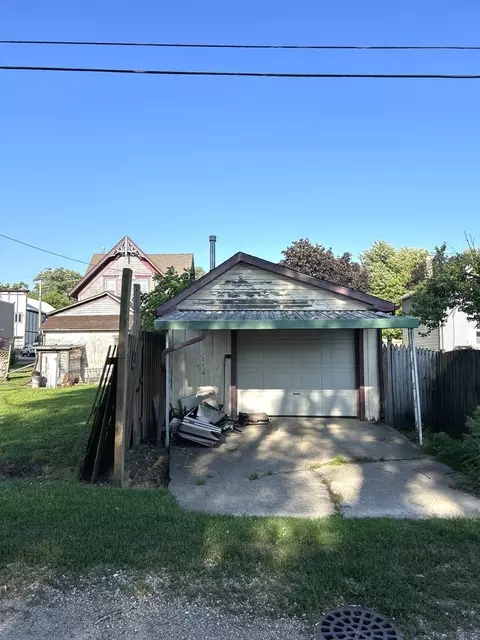 9905 Main St, Hebron, IL 60034 photo 6