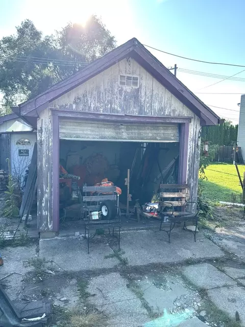 9905 Main St, Hebron, IL 60034 photo 3