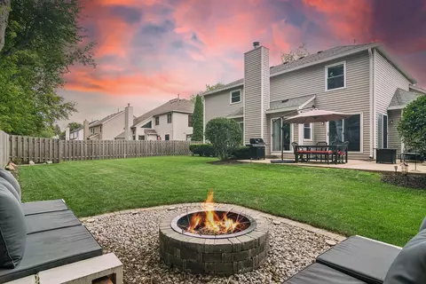 Exterior - 300 Hampton St, Cary, IL 60013 photo 5 of 6