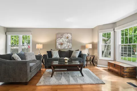 Living - 300 Hampton St, Cary, IL 60013 photo 1 of 4