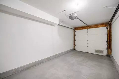 1009 E 61st St, Chicago, IL 60637 photo 12