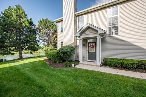 Exterior - 24015 W Pear Tree Cir, Plainfield, IL 60585 photo 2 of 4