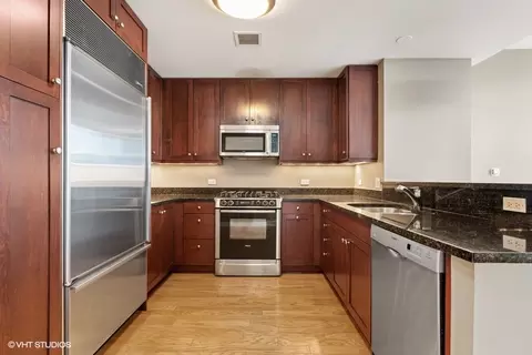 Kitchen - 60 E Monroe St #2304, Chicago, IL 60603 photo 1 of 2