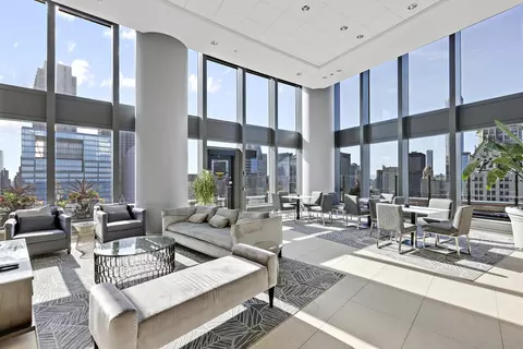 Living - 60 E Monroe St #2304, Chicago, IL 60603 photo 5 of 6