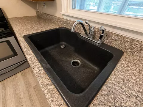 Kitchen - 310 Hickory St, Flora, IL 62839 photo 3 of 5