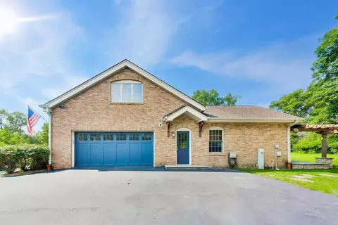 Exterior - 2113 Middlefork Rd, Northfield, IL 60093 photo 12 of 12