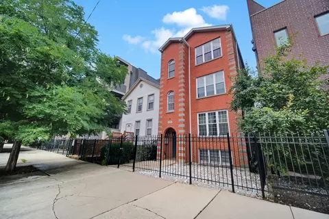 1214 W Ohio St, Chicago, IL 60642