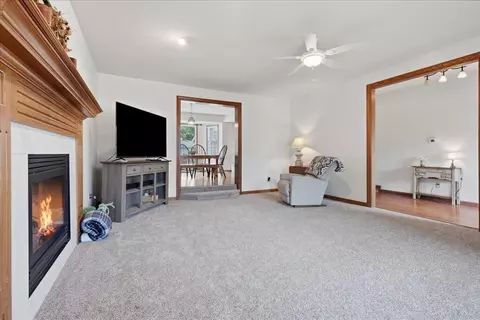 Living - 506 Havens Dr, Hudson, IL 61748 photo 4 of 7
