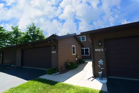 Other - 9925 Amanda Ln, Algonquin, IL 60102 photo 1 of 9