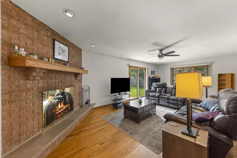 Living - 1161 Wakefield Ln, Bartlett, IL 60103 photo 1 of 4