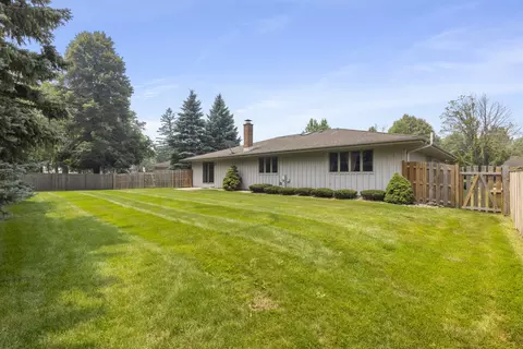 Exterior - 1161 Wakefield Ln, Bartlett, IL 60103 photo 4 of 4