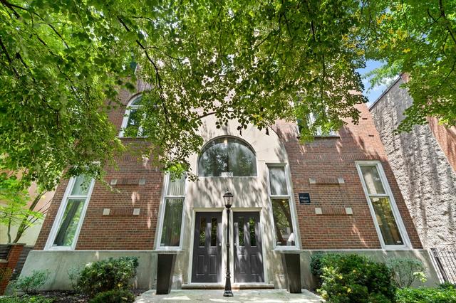 1050 W Webster Ave #1E, Chicago, IL 60614