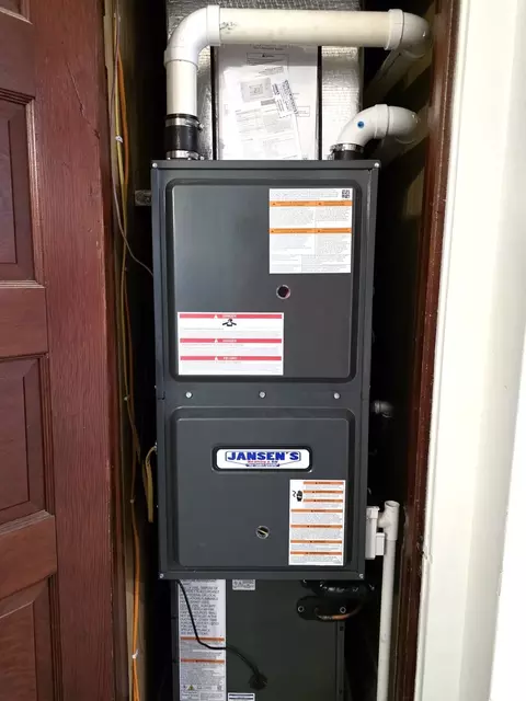 Other - 1502 N Walnut St, Olney, IL 62450 photo 3 of 33