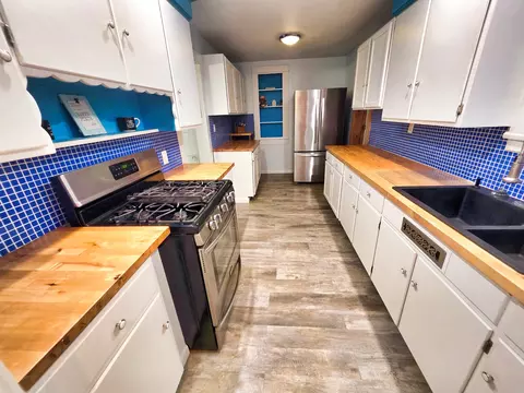 Kitchen - 1502 N Walnut St, Olney, IL 62450 photo 1 of 13