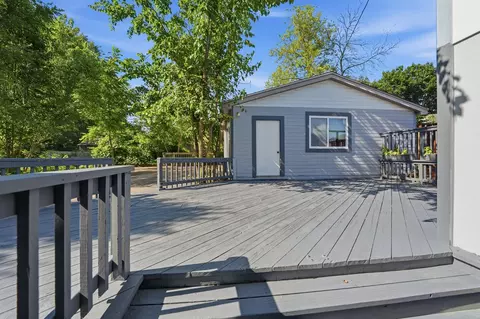 702 Columbus St, Mchenry, IL 60051 photo 21