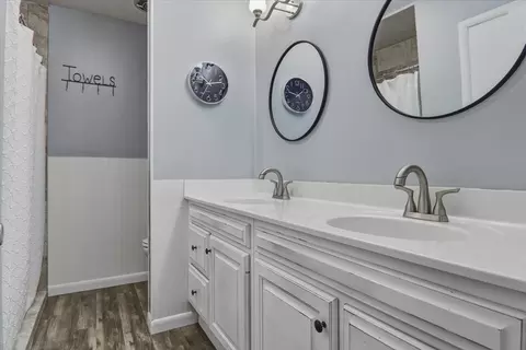 Bath - 2210 E Lincoln St, Bloomington, IL 61701 photo 1 of 2