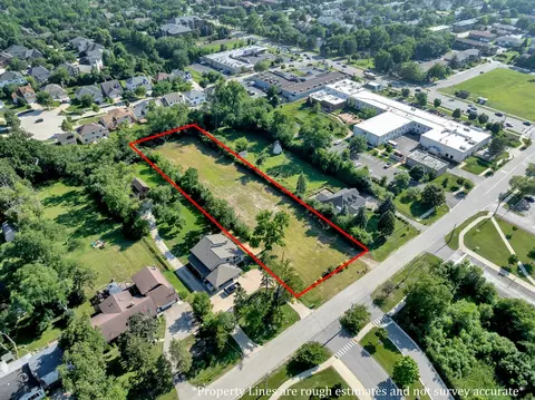 629 65th St, Willowbrook, IL 60527 photo 2