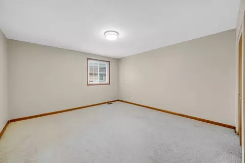 1264 Reading Ct, Wheaton, IL 60189 photo 13