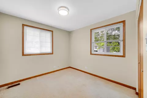 1264 Reading Ct, Wheaton, IL 60189 photo 15