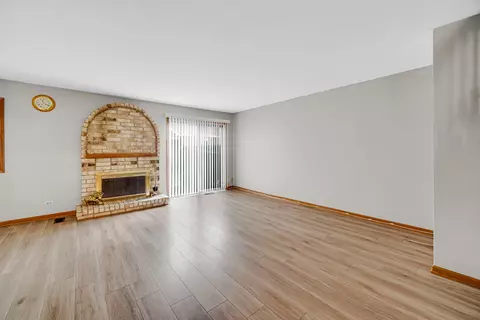 1264 Reading Ct, Wheaton, IL 60189 photo 5