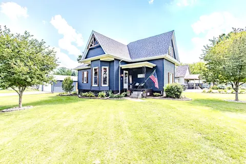 Other - 700 E Cedar St, Le Roy, IL 61752 photo 1 of 7