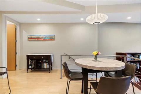 Dining - 930 W Wolfram St, Chicago, IL 60657 photo 5 of 5
