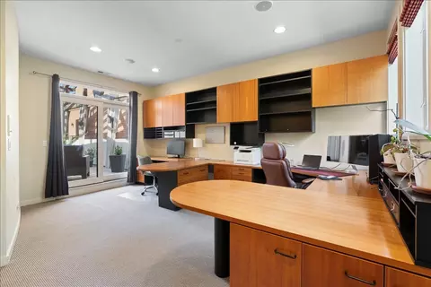 Other - 930 W Wolfram St, Chicago, IL 60657 photo 3 of 3