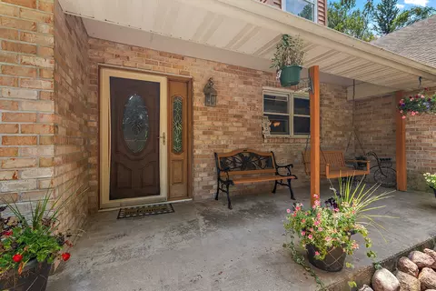 Exterior - 5205 Deerfield Dr, Morris, IL 60450 photo 2 of 9