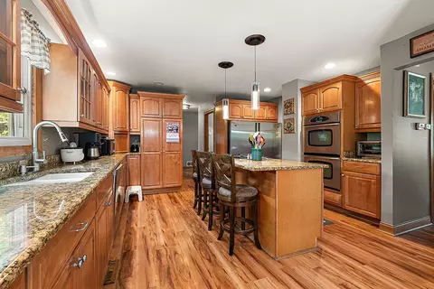 Kitchen - 5205 Deerfield Dr, Morris, IL 60450 photo 2 of 5