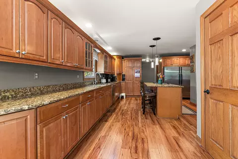 Kitchen - 5205 Deerfield Dr, Morris, IL 60450 photo 1 of 5
