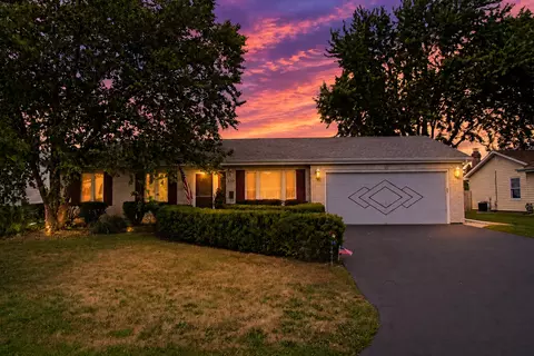 510 Burr Oak Dr, Lake Zurich, IL 60047
