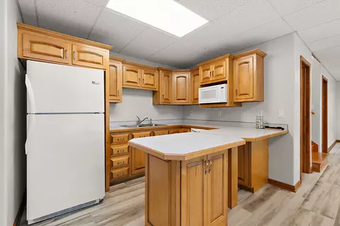 Kitchen - 8726 E Goodfarm Rd, Gardner, IL 60424 photo 5 of 5