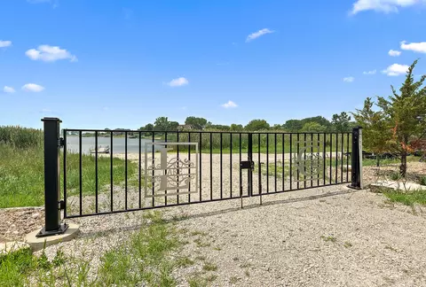 Exterior - 8726 E Goodfarm Rd, Gardner, IL 60424 photo 20 of 20