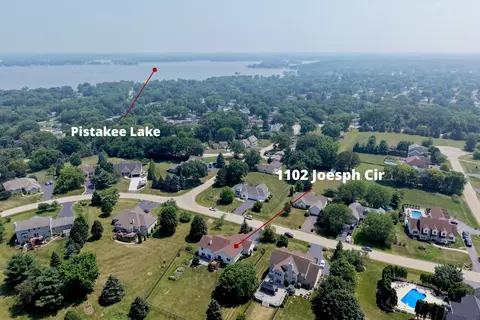 View/Area - 1102 Joseph Cir, Johnsburg, IL 60051 photo 6 of 8