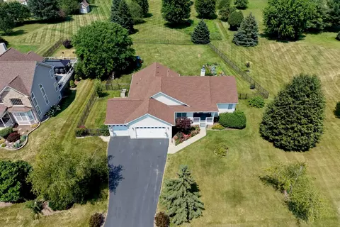 View/Area - 1102 Joseph Cir, Johnsburg, IL 60051 photo 1 of 8