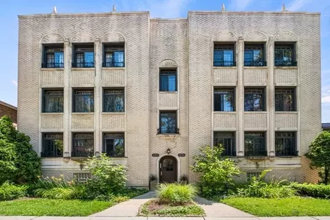 6209 N Mozart St #3S, Chicago, IL 60659