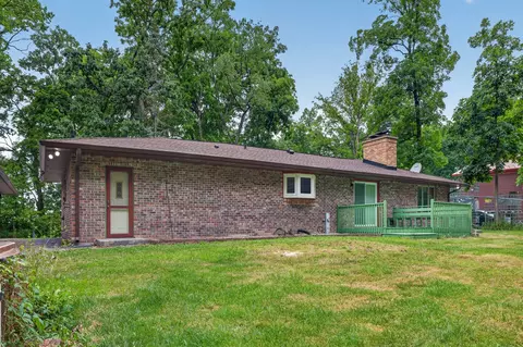 Exterior - 14309 K B Rd, Capron, IL 61012 photo 6 of 10