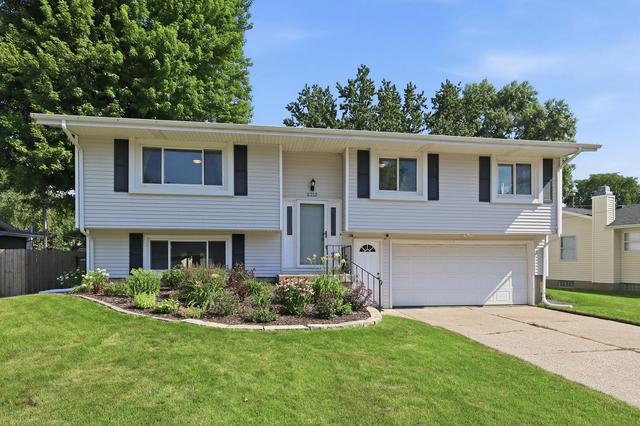 2212 E 31st St, Davenport, IA 52807