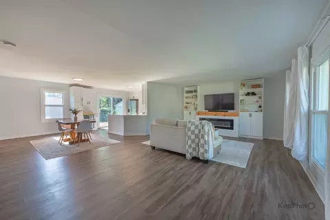 65 Laurel Trl, Wheeling, IL 60090 photo 6