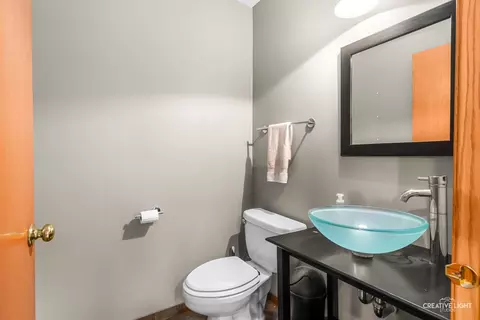 37 W907 Bowes Rd, Elgin, IL 60124 photo 9