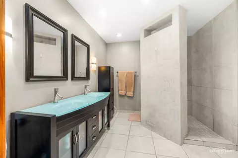 37 W907 Bowes Rd, Elgin, IL 60124 photo 12