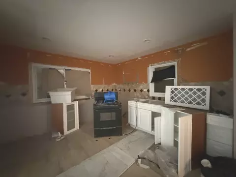 Kitchen - 14929 Edbrooke Ave, Dolton, IL 60419 photo 1 of 1