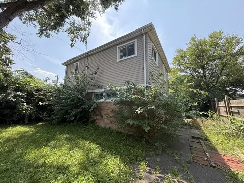 Exterior - 14929 Edbrooke Ave, Dolton, IL 60419 photo 2 of 5