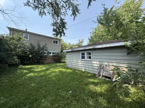 Exterior - 14929 Edbrooke Ave, Dolton, IL 60419 photo 4 of 5
