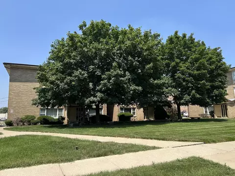 3180 W Meadow Lane Dr #47, Merrionette Park, IL 60803