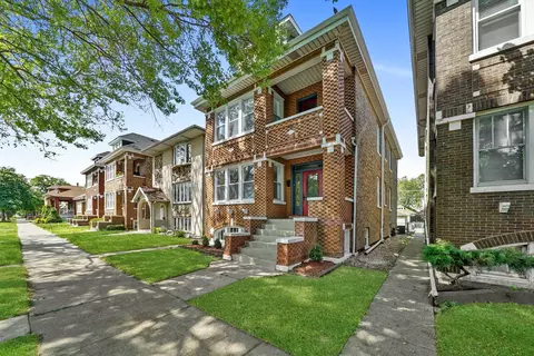 4730 S Komensky Ave, Chicago, IL 60632